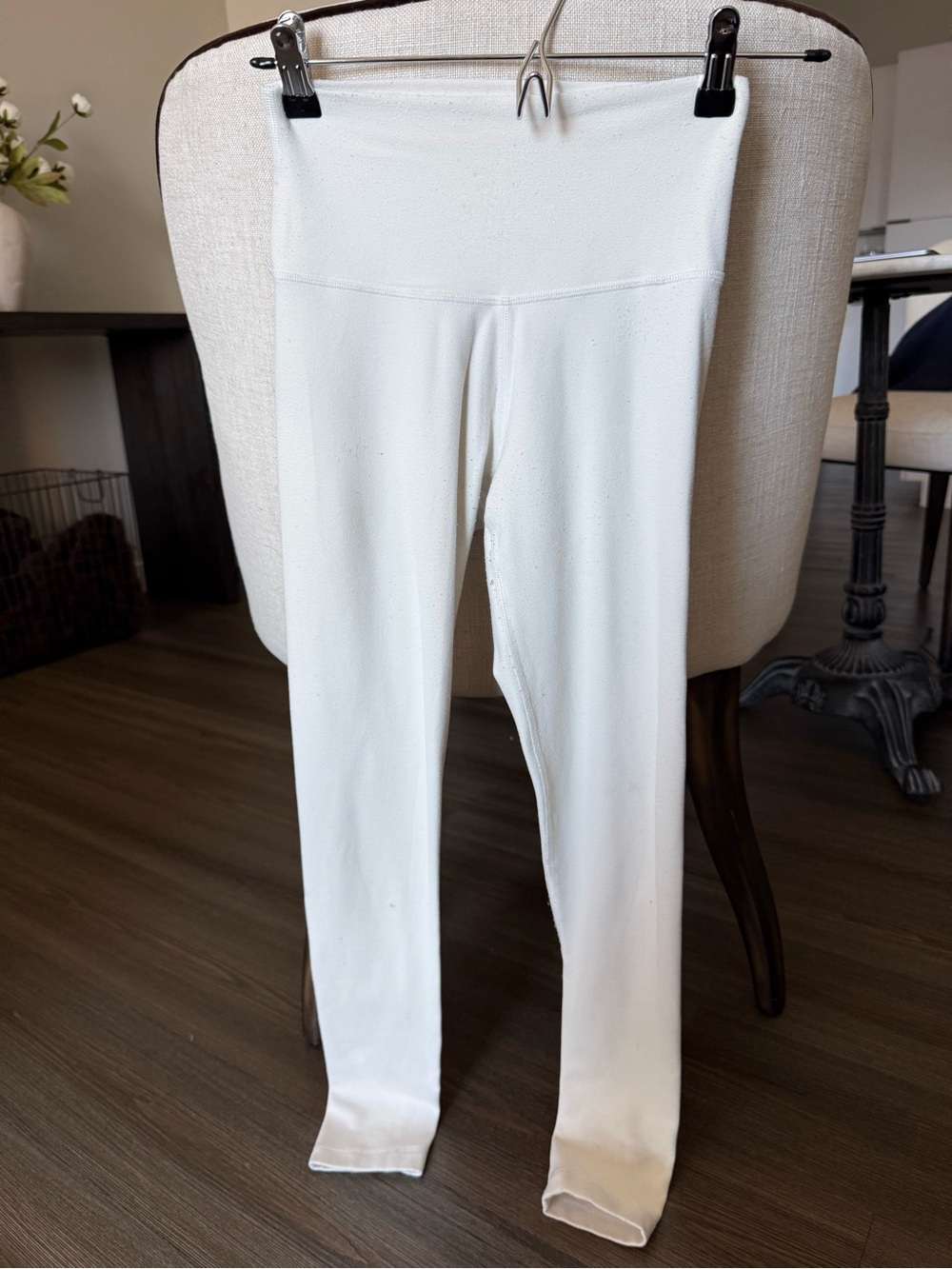 Aritzia White High-Rise Leggings